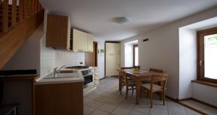 Cucina app. giallo